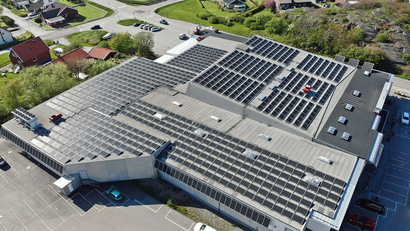 Solarwork: a Swedish solar installation and service company Image